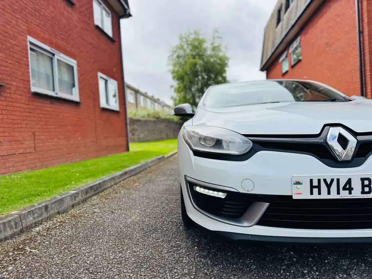 Used Renault Mégane Coupé 2014 White Coupe