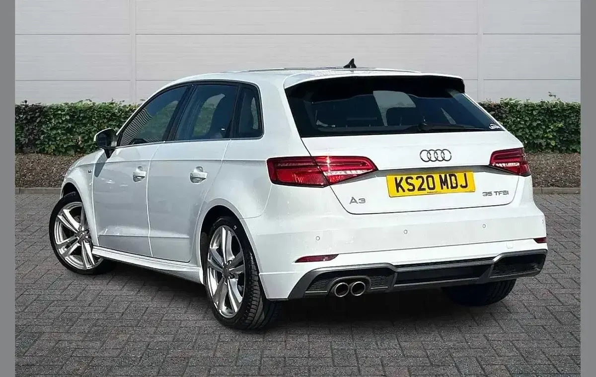 Used Audi A3 S-Line 147 HP (108 kW) 2020 White Sedan