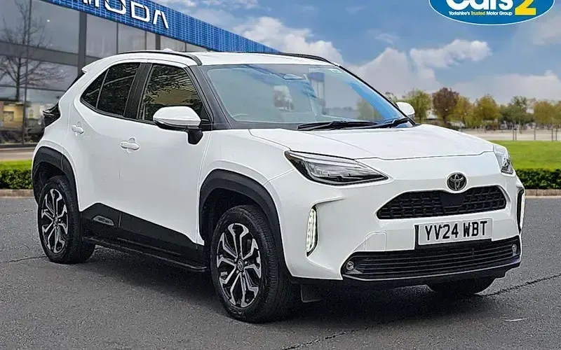 Used Toyota Yaris Cross Design 116 HP (85 kW) 2024 SUV