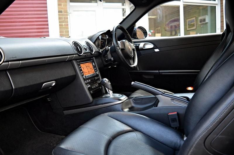 Usado Porsche Cayman 265 HP (194 kW) 2012 Preto Coupé