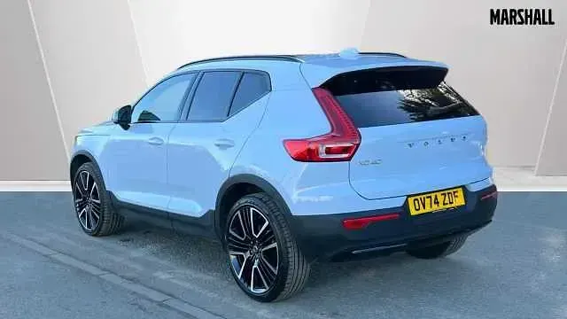 Used Volvo XC40 Ultra 197 HP (144 kW) 2024 Blue SUV