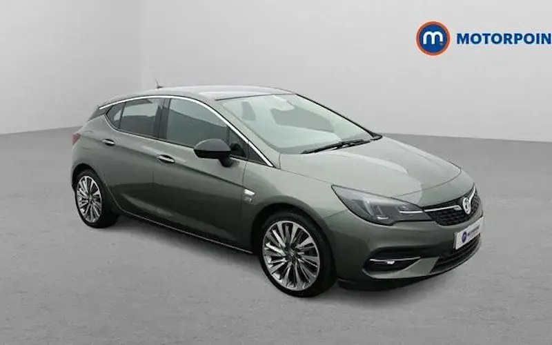 Used Vauxhall Astra Edition 145 HP (106 kW) 2021 Hatchback
