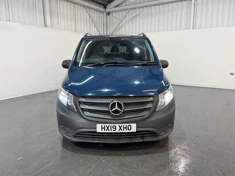 Used Mercedes Vito 114 HP (83 kW) 2019 Blue Van