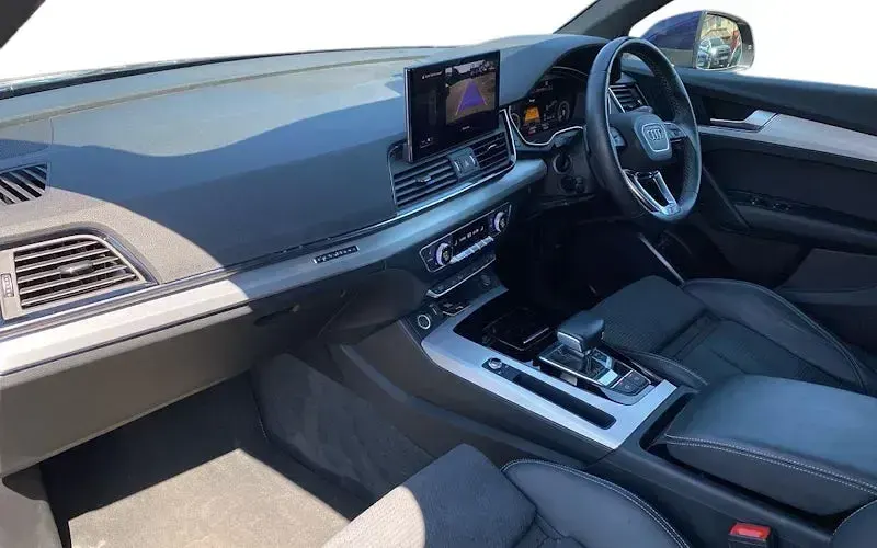 Used Audi Q5 S-Line 299 HP (219 kW) 2022 Blue SUV