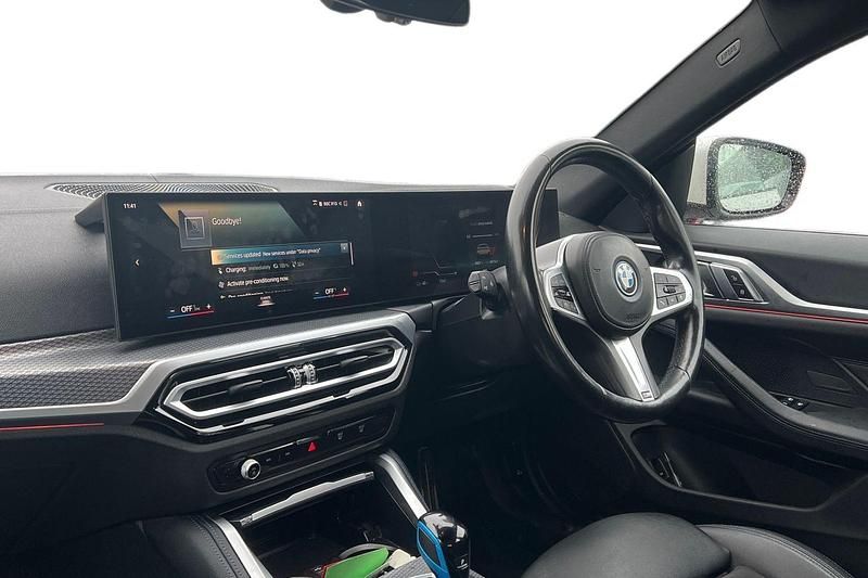 Used BMW i4 M Sport 250 kW (340 HP) 2023 White Sedan