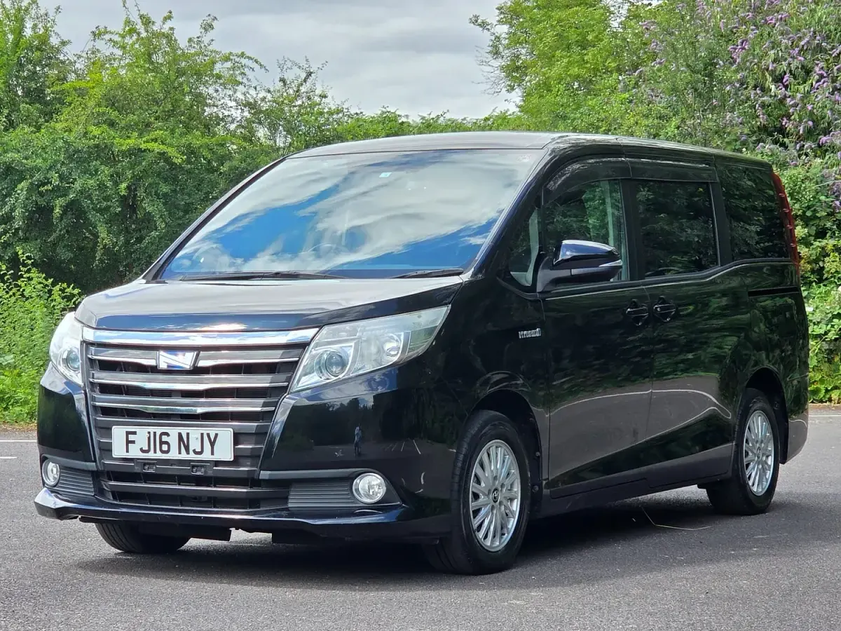 Used Toyota Noah Edition 2016 Black MPV