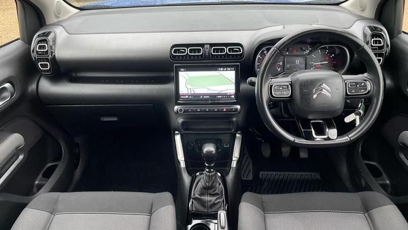 Used Citroën C3 Aircross PureTech 108 HP (79 kW) 2021 Blue SUV