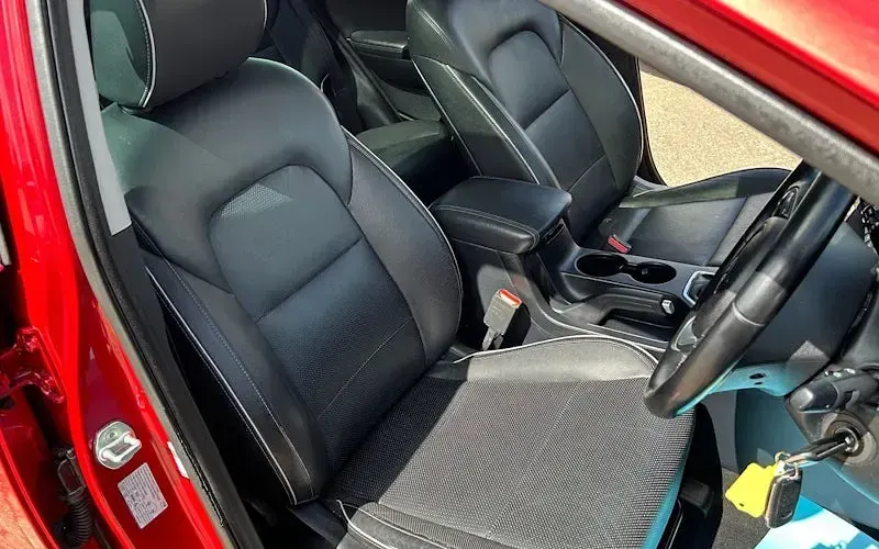 Used Kia Sportage 136 HP (100 kW) 2017 Red SUV