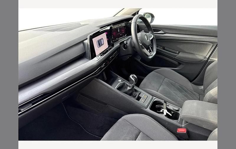 Used VW Golf VIII R-line 147 HP (108 kW) 2020 Silver Hatchback