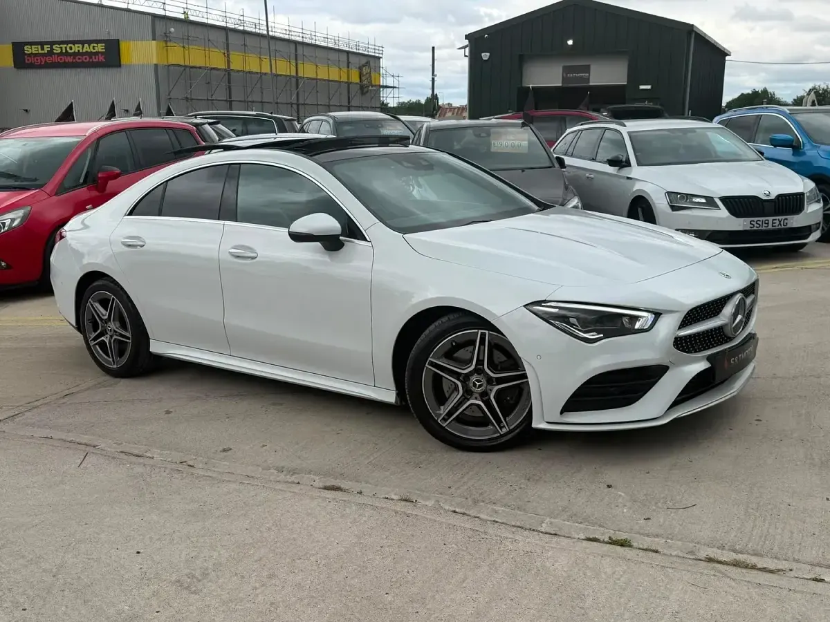 Used Mercedes CLA220 AMG Line Premium Plus 190 HP (139 kW) 2020 White Coupe