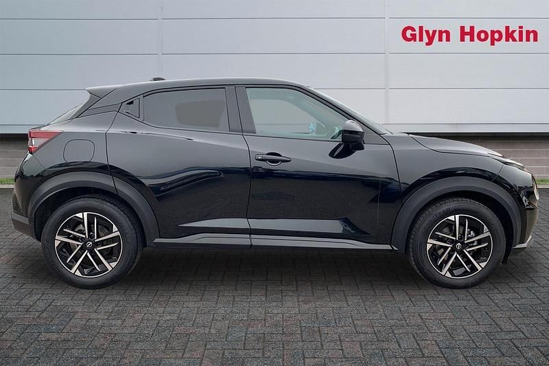 Used Nissan Juke N-Connecta 143 HP (105 kW) 2025 Black SUV