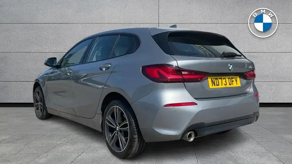 Used BMW 118 Sport Line 136 HP (100 kW) 2023 Grey Hatchback