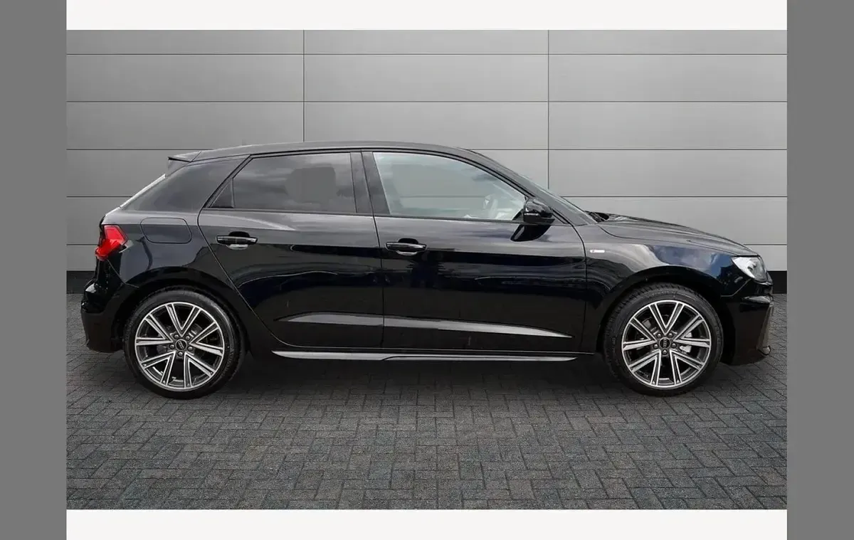 New Audi A1 S-Line 113 HP (83 kW) 2026 Black SUV