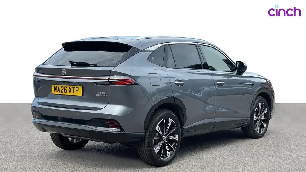 New MG HS 2026 Grey SUV