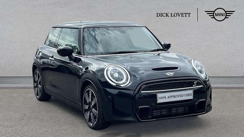 Black Used 2021 Mini Cooper S Exclusive Hatchback | £19,995 (Good price) - Image 1/4