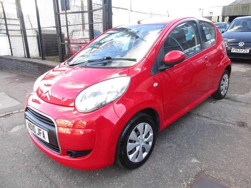 Used Citroën C1 VTR Sport 68 HP (50 kW) 2010 Red Hatchback
