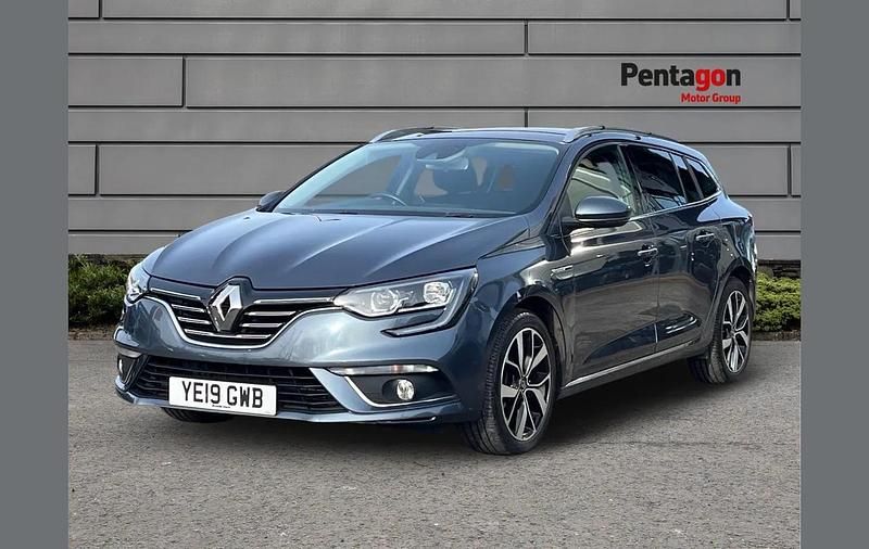 Used Renault Mégane GrandTour Iconic 138 HP (101 kW) 2019 Grey Estate