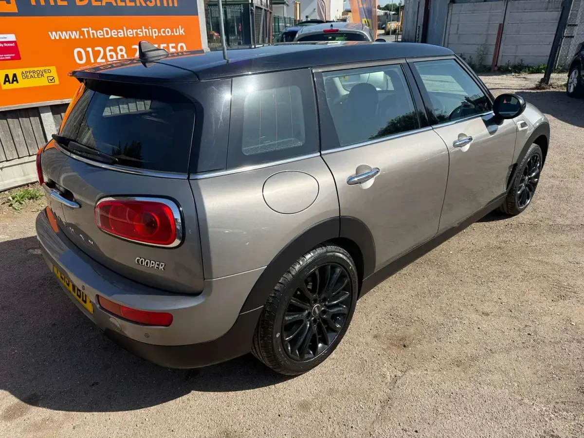 Used Mini Cooper Clubman Classic 2019 Silver Estate