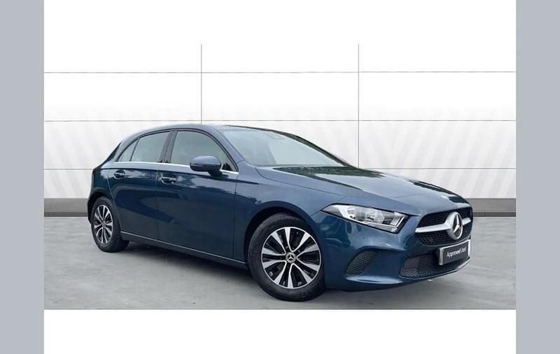 Blue Used 2021 Mercedes A180 SE Hatchback | £17,877 (Fair price) - Image 1/4