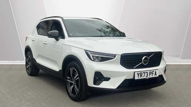 Used 2024 Volvo XC40 Plus SUV | £28,740 (Fair price) - Image 1/4