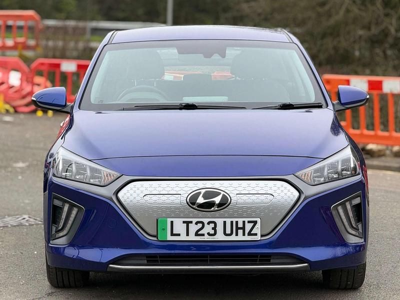 Used Hyundai Ioniq Premium 100 kW (136 HP) 2023 Blue Hatchback