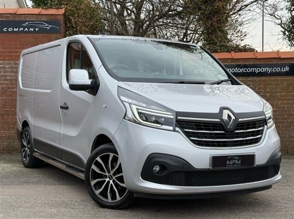 Silver Used 2020 Renault Trafic Van | £16,794 (Fair price) - Image 1/1
