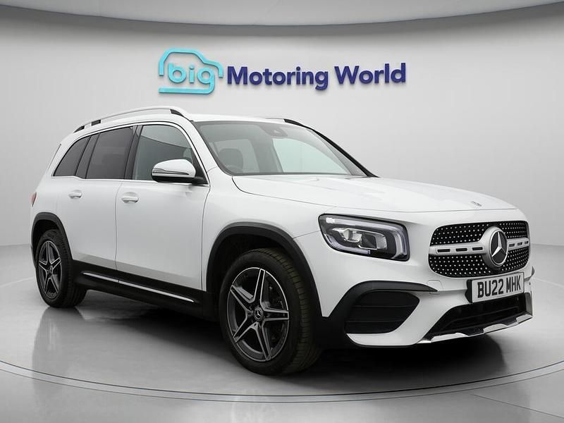 White Used 2022 Mercedes GLB200 AMG line SUV | £24,400 (Good price) - Image 1/4