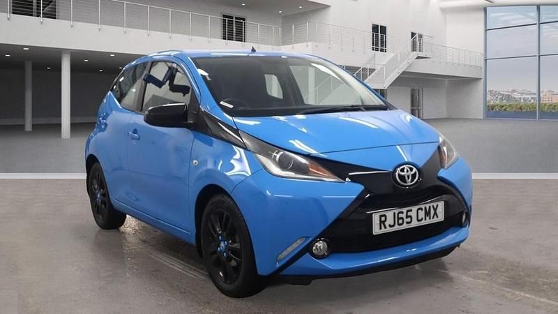 Used Toyota Aygo X-cite 2015 Blue Hatchback
