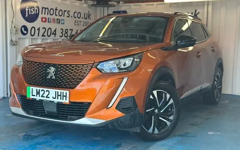 Used Peugeot e-2008 Allure Premium 100 kW (136 HP) 2022 SUV