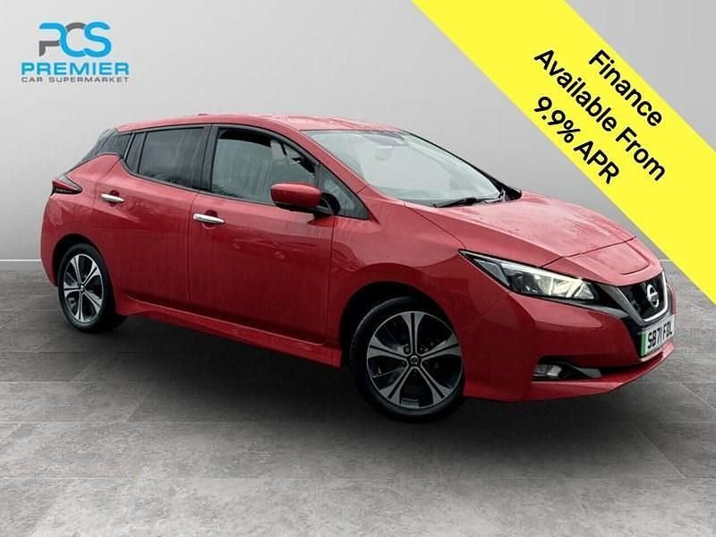 Used Nissan Leaf Acenta 110 kW (150 HP) 2022 Red Hatchback