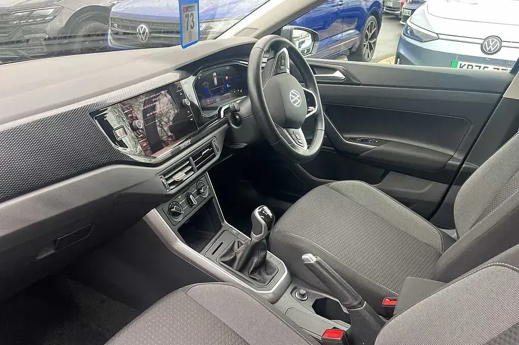 Used VW Polo 95 HP (69 kW) 2024 Hatchback