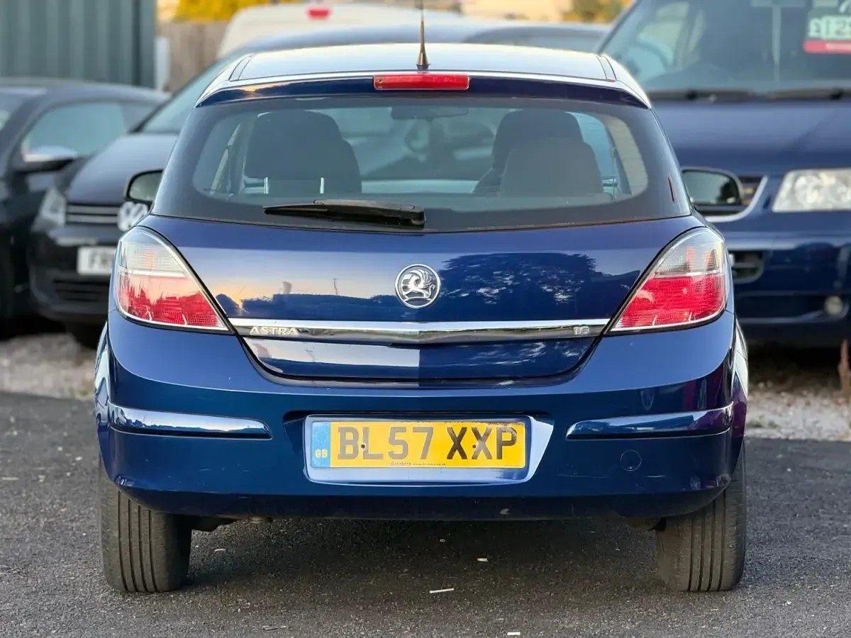 Used Vauxhall Astra 2008 Blue Hatchback