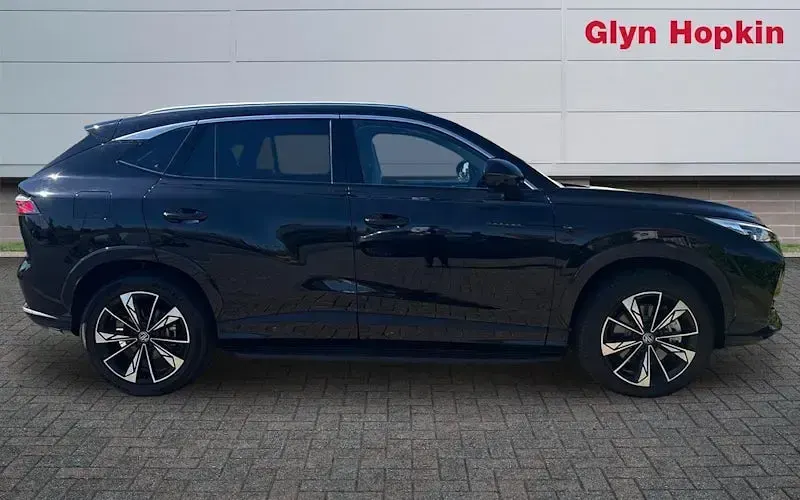 New MG HS SE 299 HP (219 kW) 2025 Black SUV