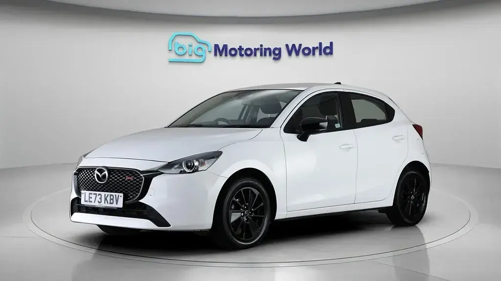 Usado Mazda 2 Homura-Line 90 HP (66 kW) 2023 Branco Citadino