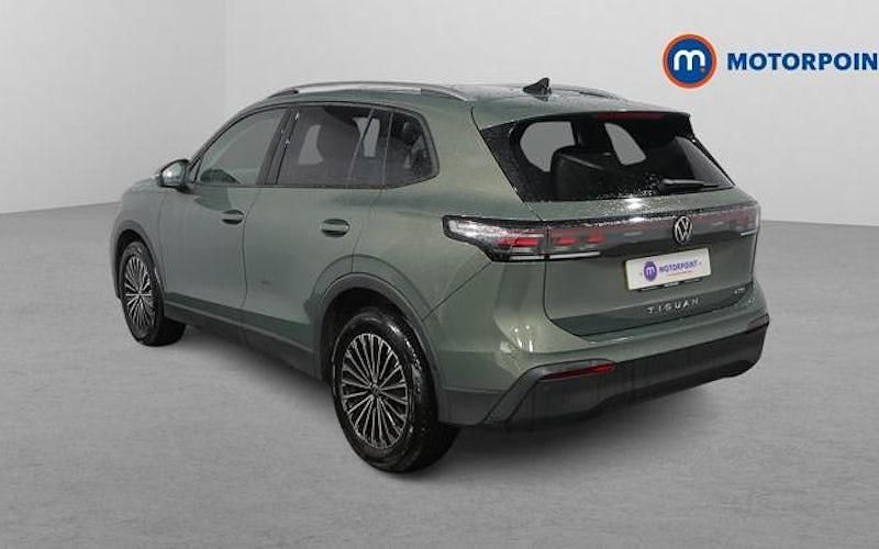 Used VW Tiguan Match 150 HP (110 kW) 2025 Green SUV