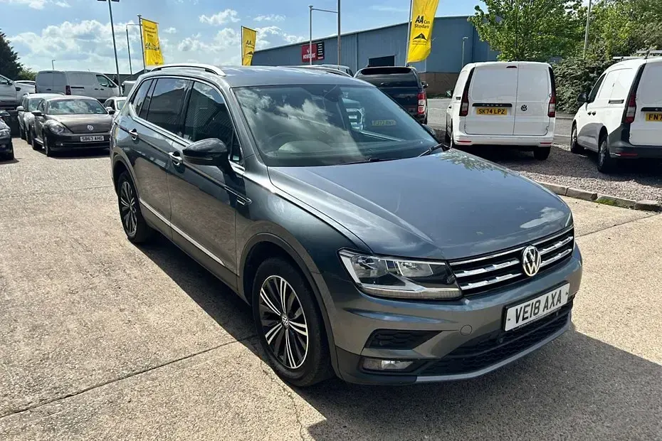 Used VW Tiguan Allspace SE 150 HP (110 kW) 2018 Grey SUV