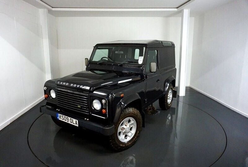 Black Used 2009 Land Rover Defender SUV | £26,750 (Fair price) - Image 1/4