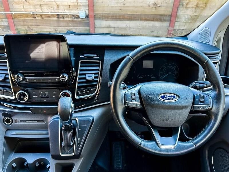Used Ford Tourneo Titanium 130 HP (95 kW) 2020 Grey MPV