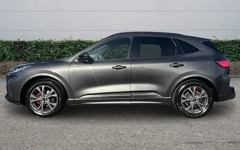 Used Ford Kuga ST-Line 190 HP (139 kW) 2023 SUV