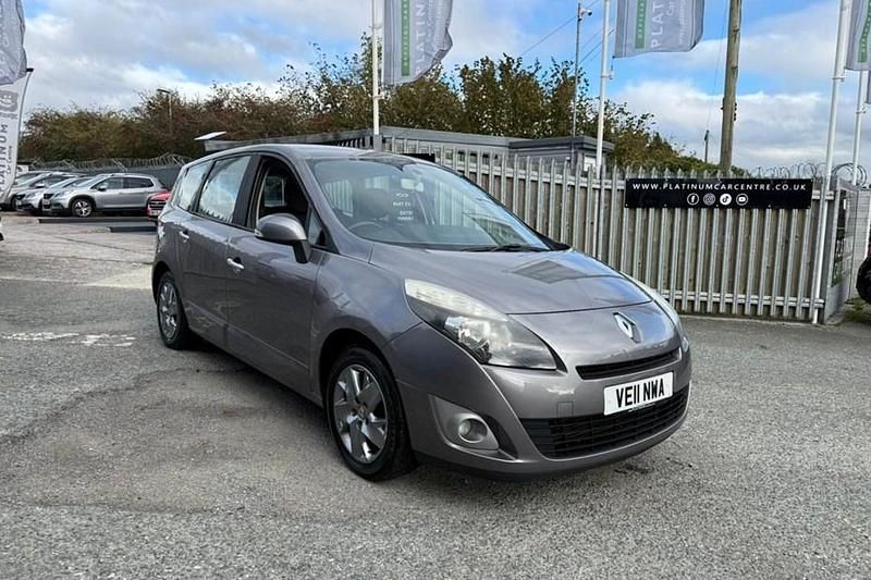Used 2011 Renault Grand Scénic III Expression MPV | £2,995 (Fair price) - Image 1/1