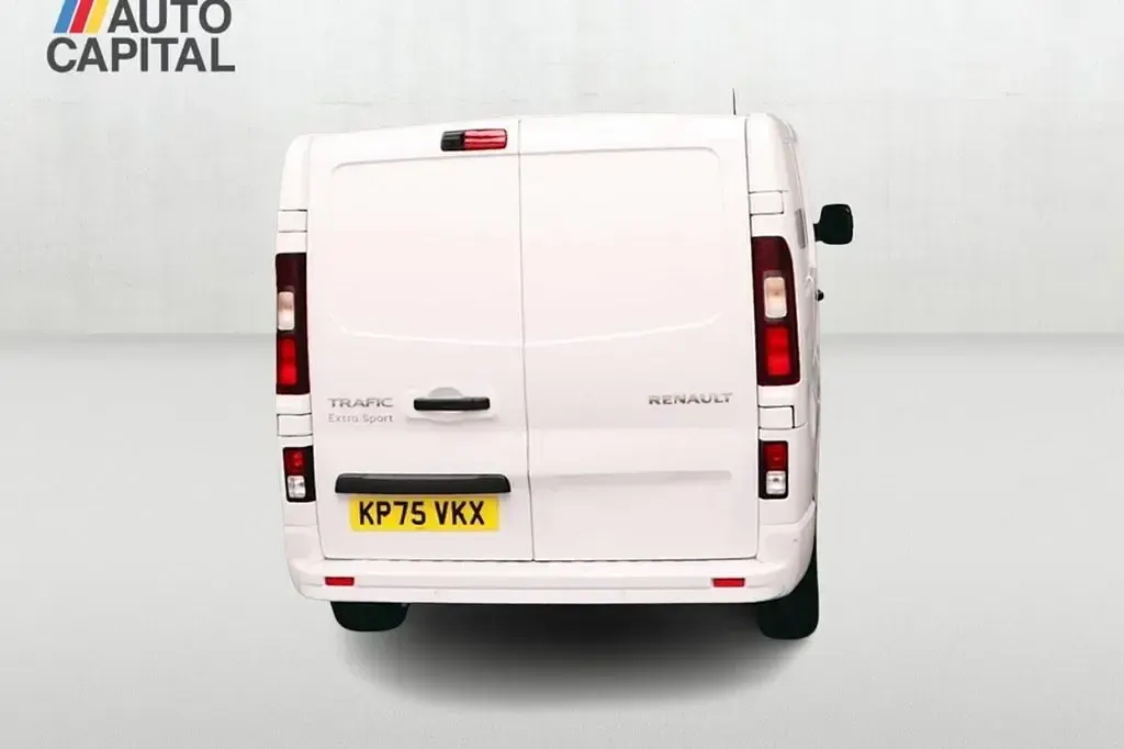 Used Renault Trafic 150 HP (110 kW) 2025 White