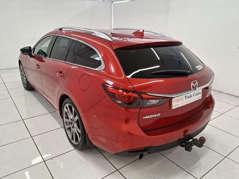 Used Mazda 6 Inclusive 175 HP (128 kW) 2016 Red Estate