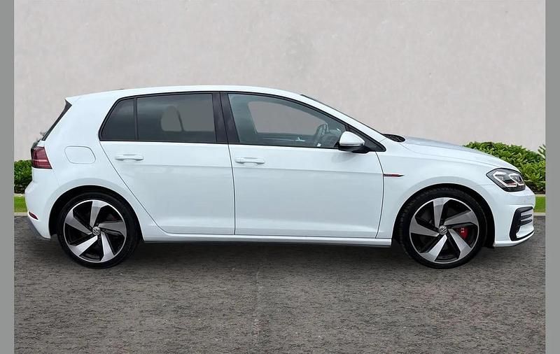 Used VW Golf VII GTI 245 HP (180 kW) 2019 White Hatchback