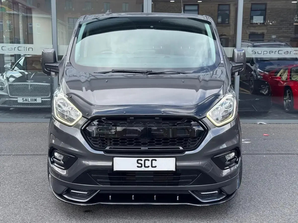 Used Ford Transit Custom Limited 130 HP (95 kW) 2022 Grey Van