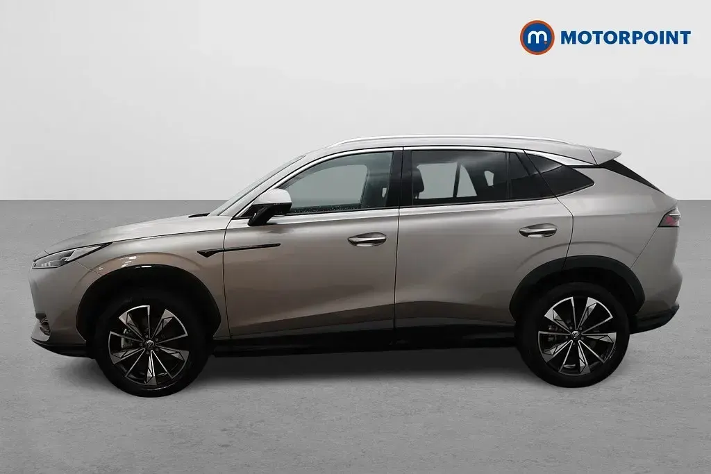 Usado MG HS SE 224 CV (164 kW) 2025 Plateado SUV