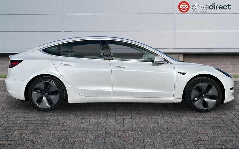 Used Tesla Model 3 Standard Range 180 kW (245 HP) 2021 Sedan