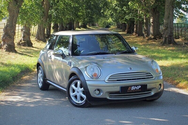 Silver Used 2007 Mini ONE Hatch Hatchback | £3,250 (A bit pricey) - Image 1/4