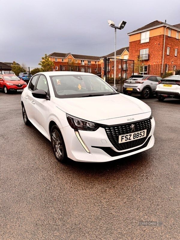 White Used 2022 Peugeot 208 Active Premium Hatchback | £12,895 (Good price) - Image 1/4