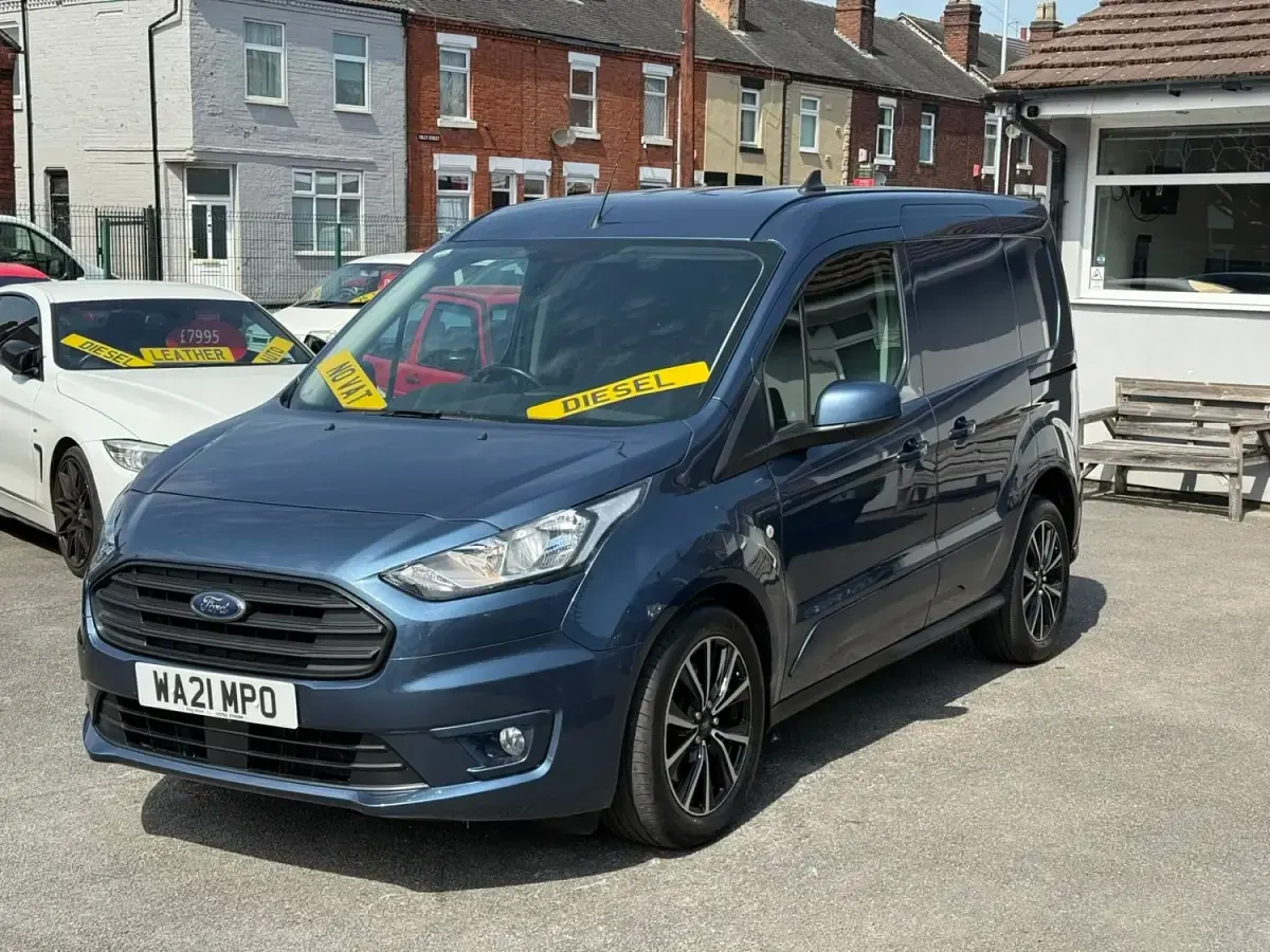 Second-hand Ford Transit Connect Limited 120 CP (88 kW) 2021 Albastru Monovolum