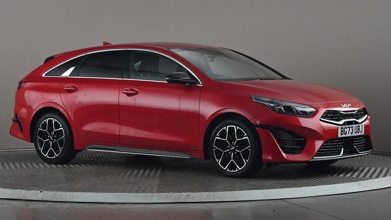 Red Used 2024 Kia ProCeed GT-Line Estate | £17,477 (Good price) - Image 1/4
